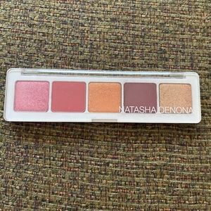 Natasha Denona Cranberry Palette